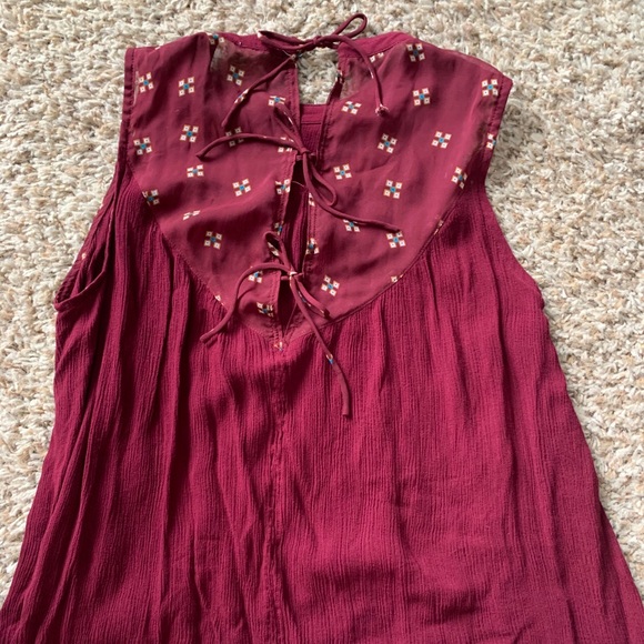 Flowy Tank Top - Picture 3 of 6